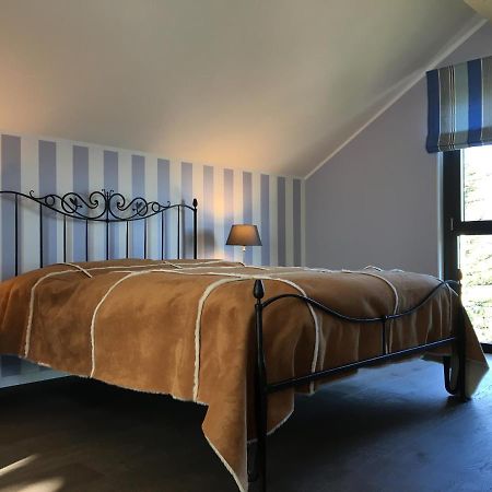Rustico Resa: Brione Sopra Minusio Villa Exteriör bild